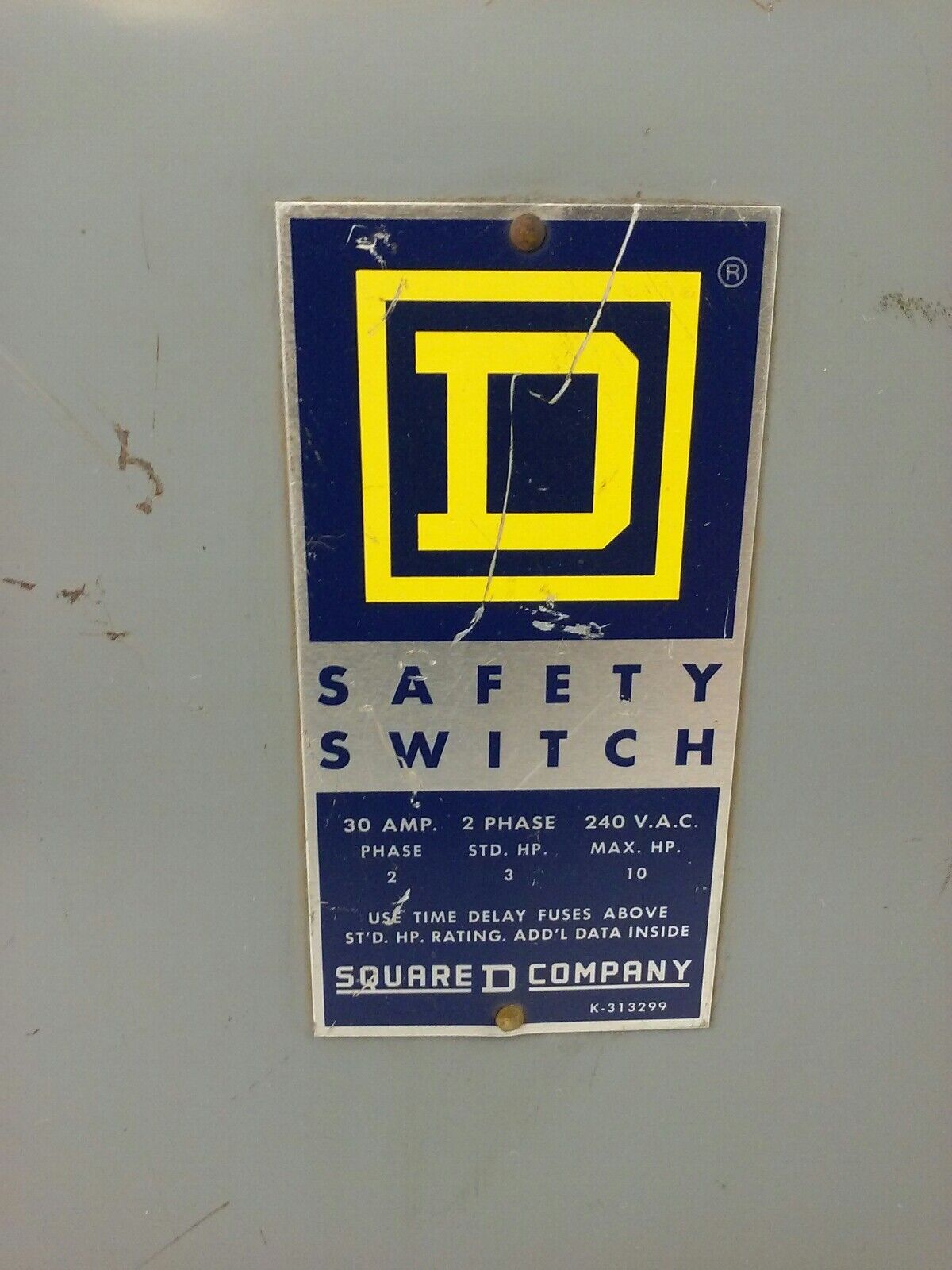 SQ.D H421-2, H4212, SER. A1, H.D. SAFETY SWITCH, 30A, 240V, FUSIBLE, MAX H.P. 10