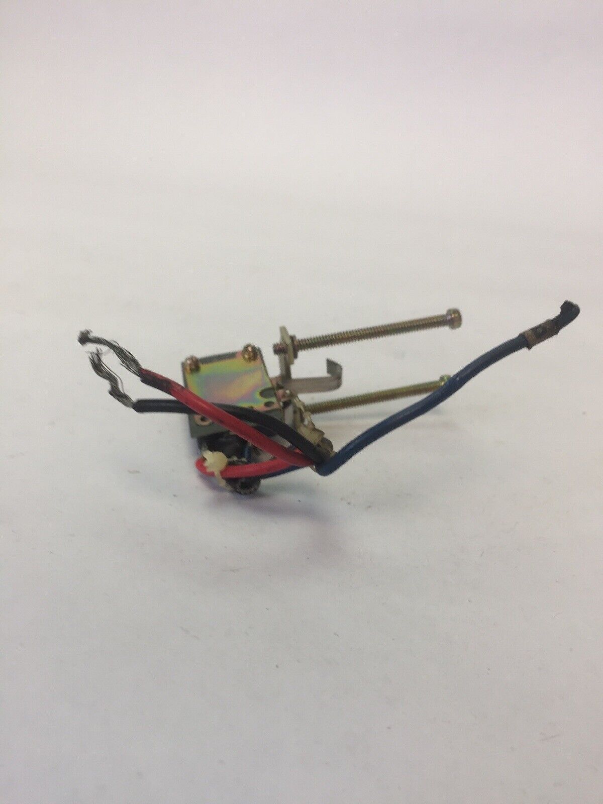 WESTINGHOUSE 4979D06G03 1A1B AUXILIARY SWITCH 120VAC 5A