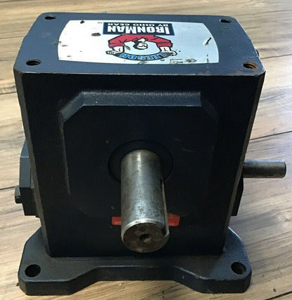 IRONMAN B821-100-L GEAR REDUCER W8210012.00 RATIO1:100 TORQ.433 INPUT HP .215