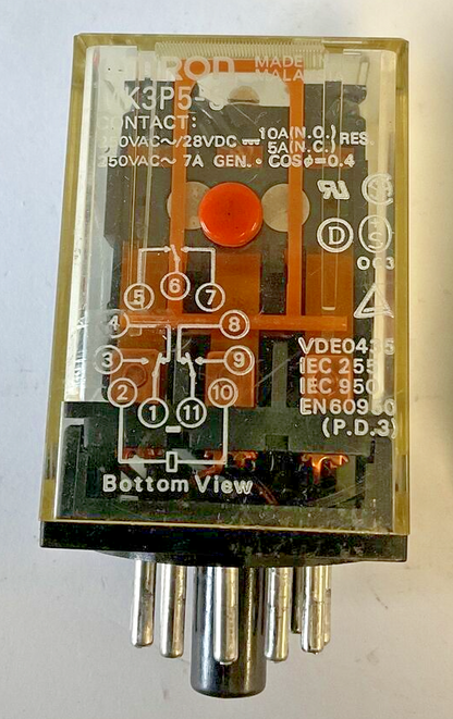 OMRON MK3P5-S RELAY 250VAC 28VDC 10A 50/60HZ ***LOTOF2***