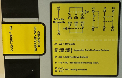 BANNER AT-FM-10K SAFETY RELAY 24VAC/VDC 200MA