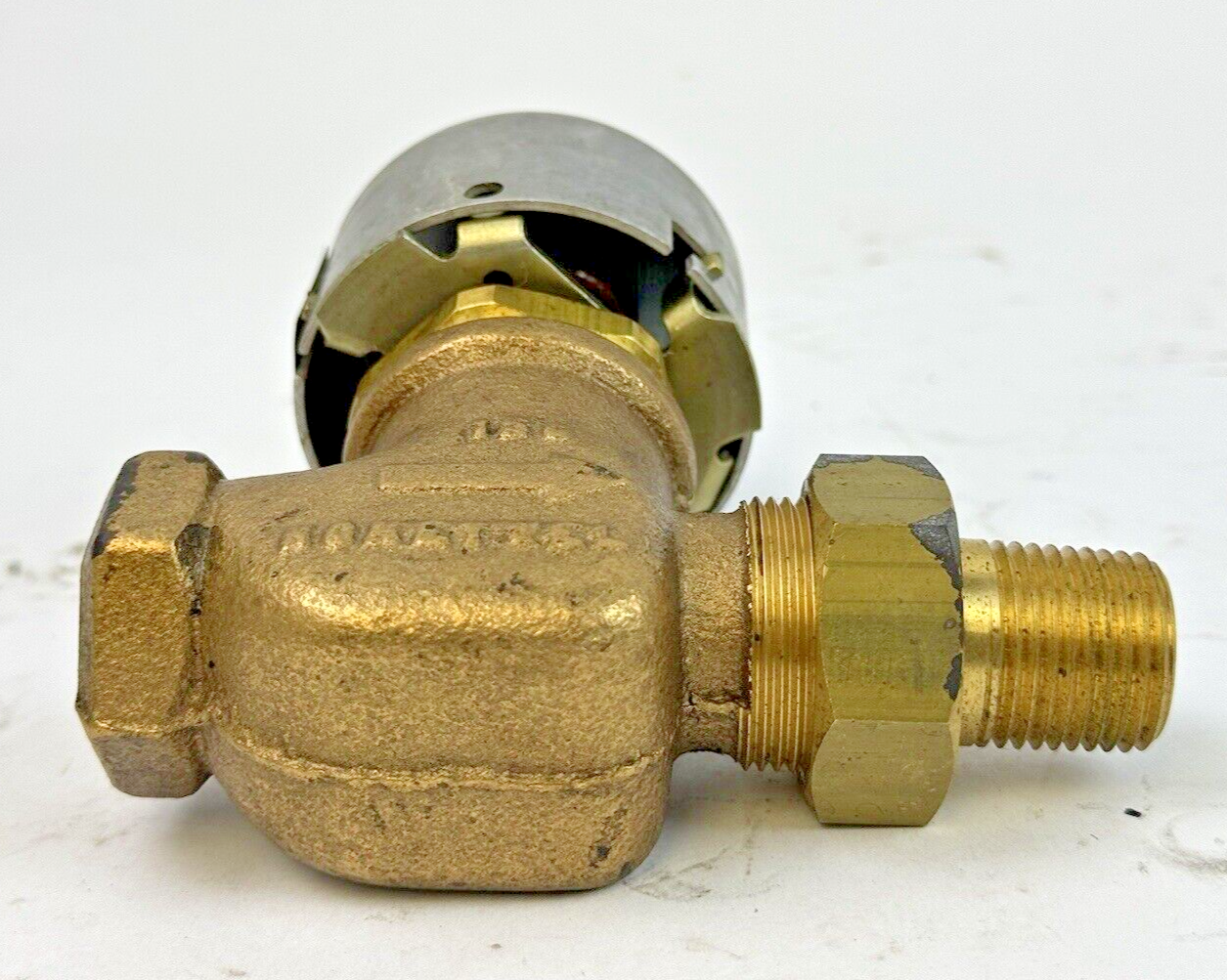 HONEYWELL - VP525C1016 2 - 1/2" NPT MALE UNION TWO-WAY UNITARY VALVE (2 Cv)
