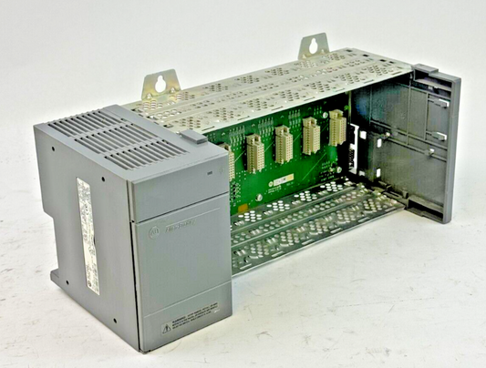 ALLEN BRADLEY - 1746-P2 SER. C - POWER SUPPLY W/ 7 SLOT RACK 1746-A7 SER. B