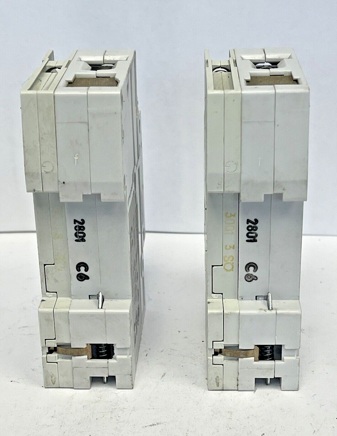 SIEMENS *LOT OF 2*- 5SX21 & 5SX9100 - CIRCUIT BREAKERS  & AUXILIARY CONTACTS