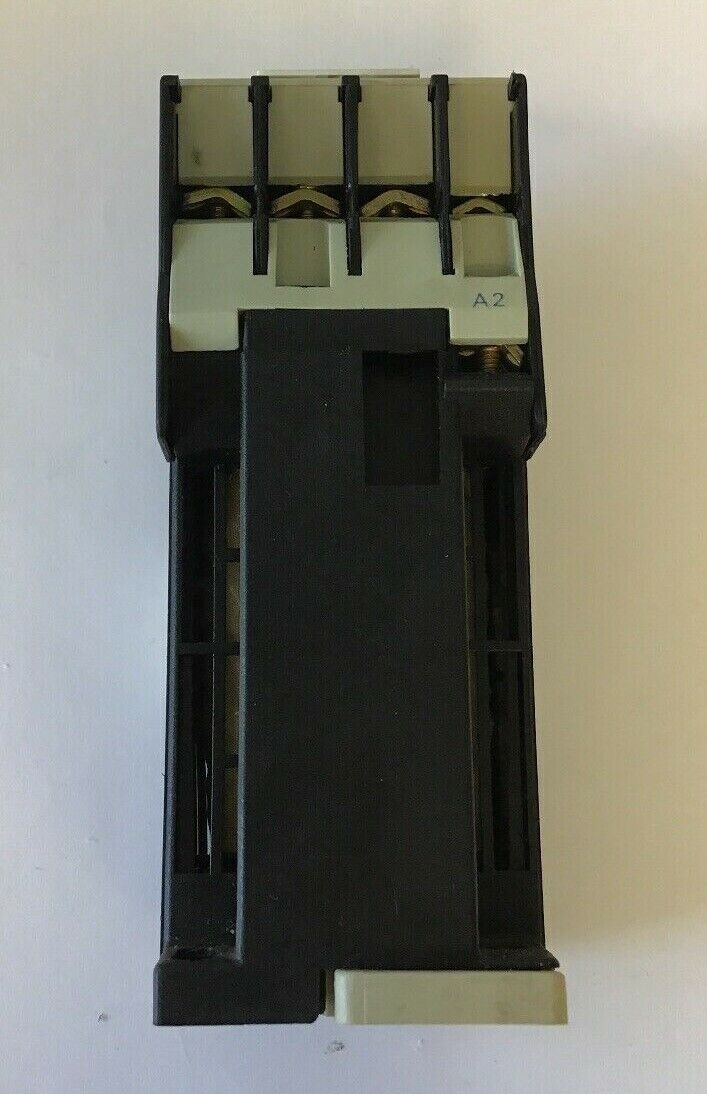 TELEMECANIQUE LP1D1810 CONTACTOR 600VAC
