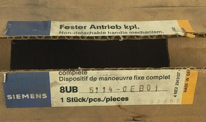 SIEMENS NON-DETACHABLE HANDLE MECHANISM. 8UB 5114-0EB01