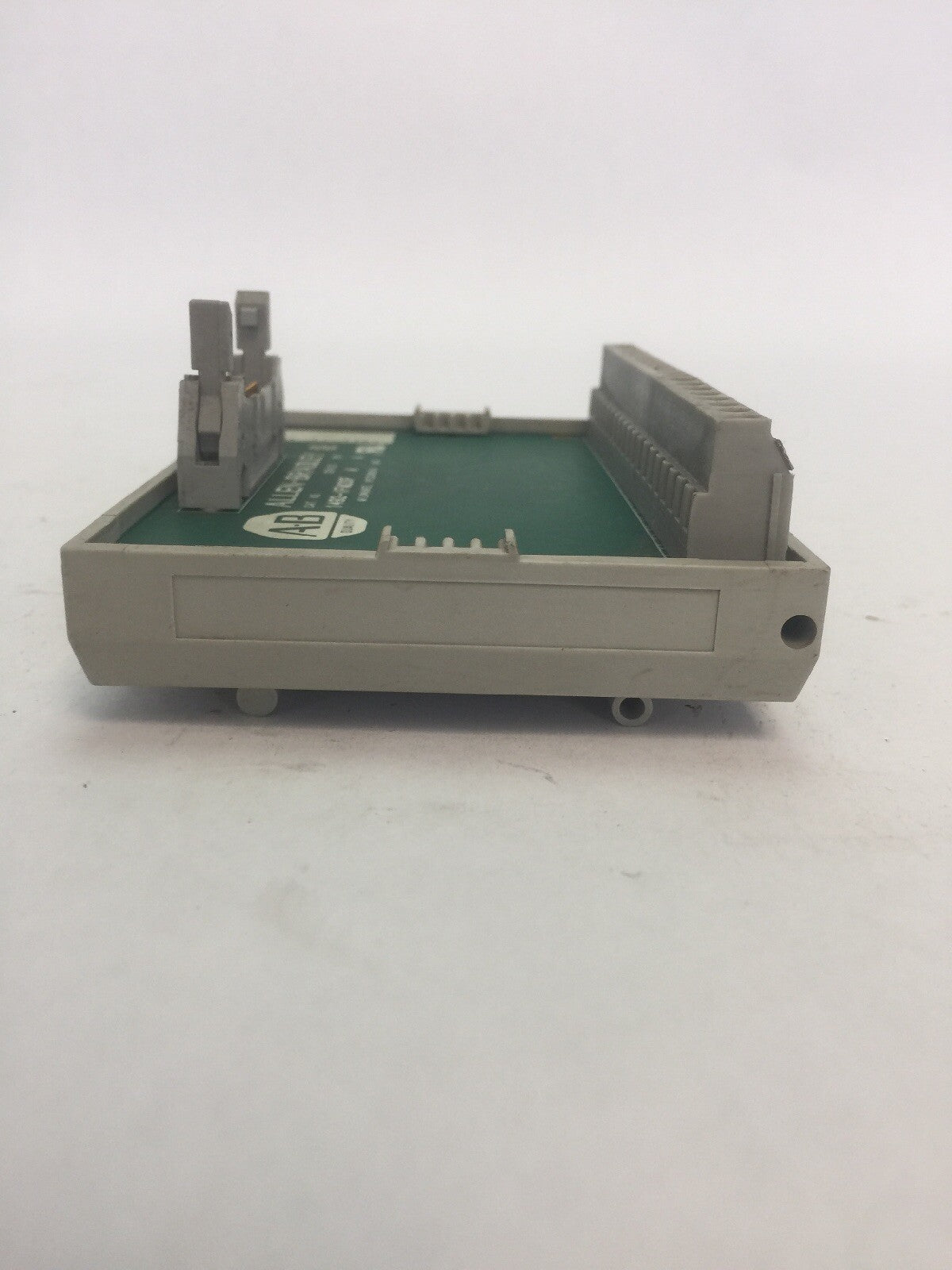 ALLEN BRADLEY 1492-IFM20F INTERFACE MODULE SER A REV A