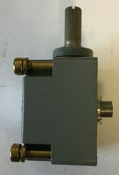 CUTLER HAMMER E50DL1 LIMIT SWITCH OPERATING HEAD