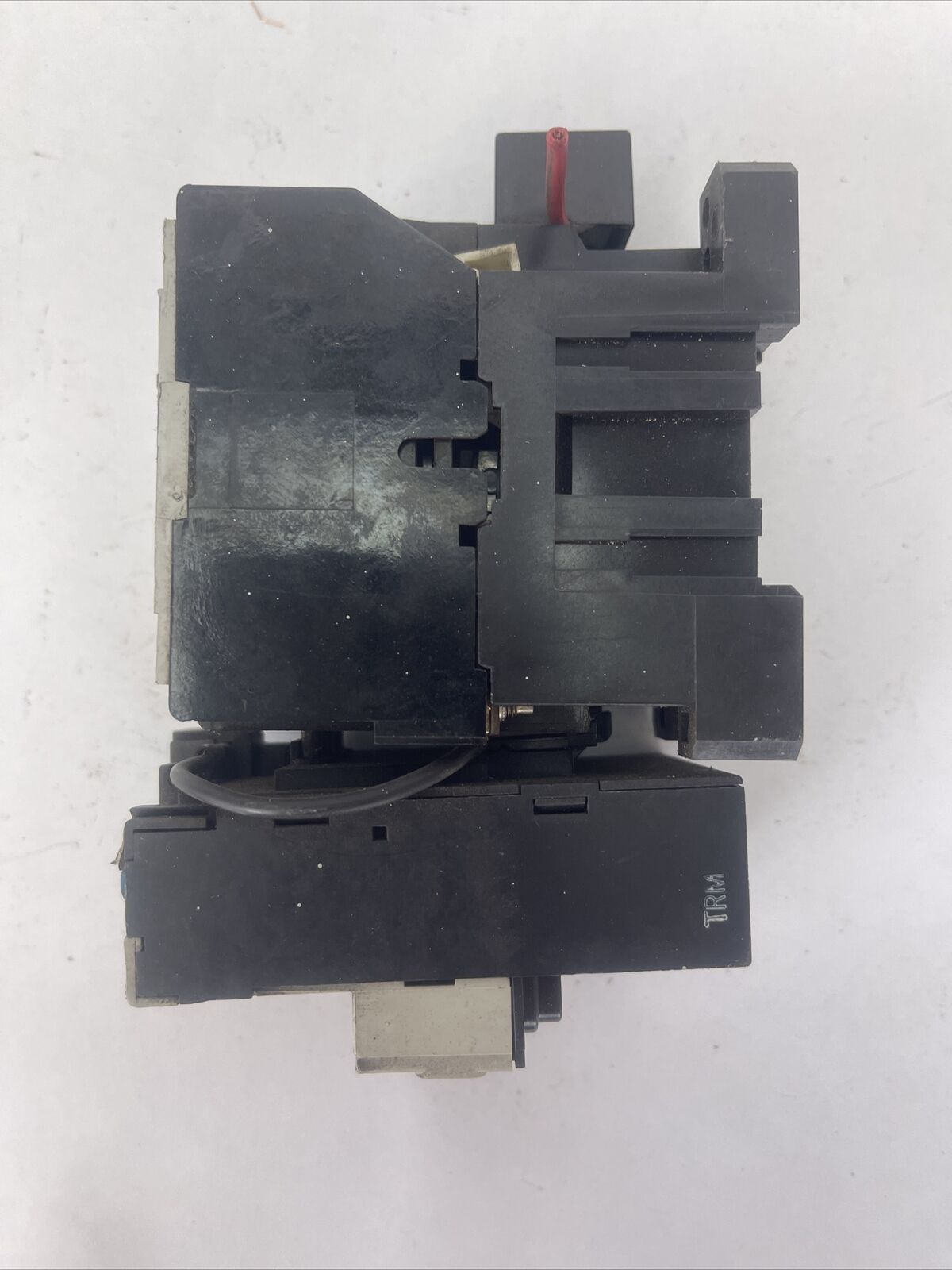 ALLEN BRADLEY STARTER 100-A24ND3 SER C CONTACTOR 600VAC 20HP 24A COIL 120V 60HZ