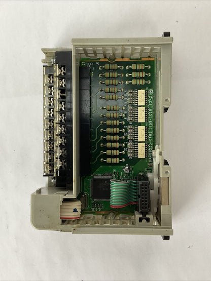 ALLEN BRADLEY 1769-IQ16 SER A F/W REV 3.1 DIR/VER 95320743/03 16PT INPUT MODULE