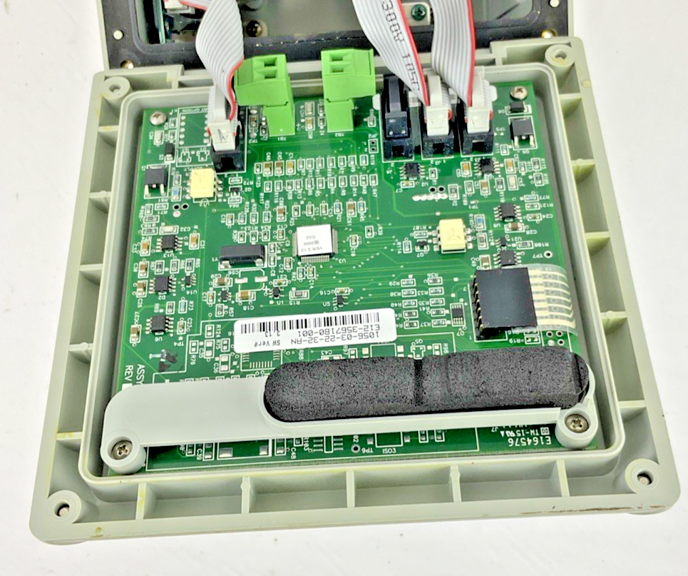 ROSEMOUNT 1056 DUAL INPUT ANALYZER  265VAC 63HZ 15W