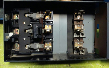 GENERAL ELECTRIC DD3S4324A - TYPE QMR FUSIBLE SWITCH - 240VAC, 200A, 3-Pole