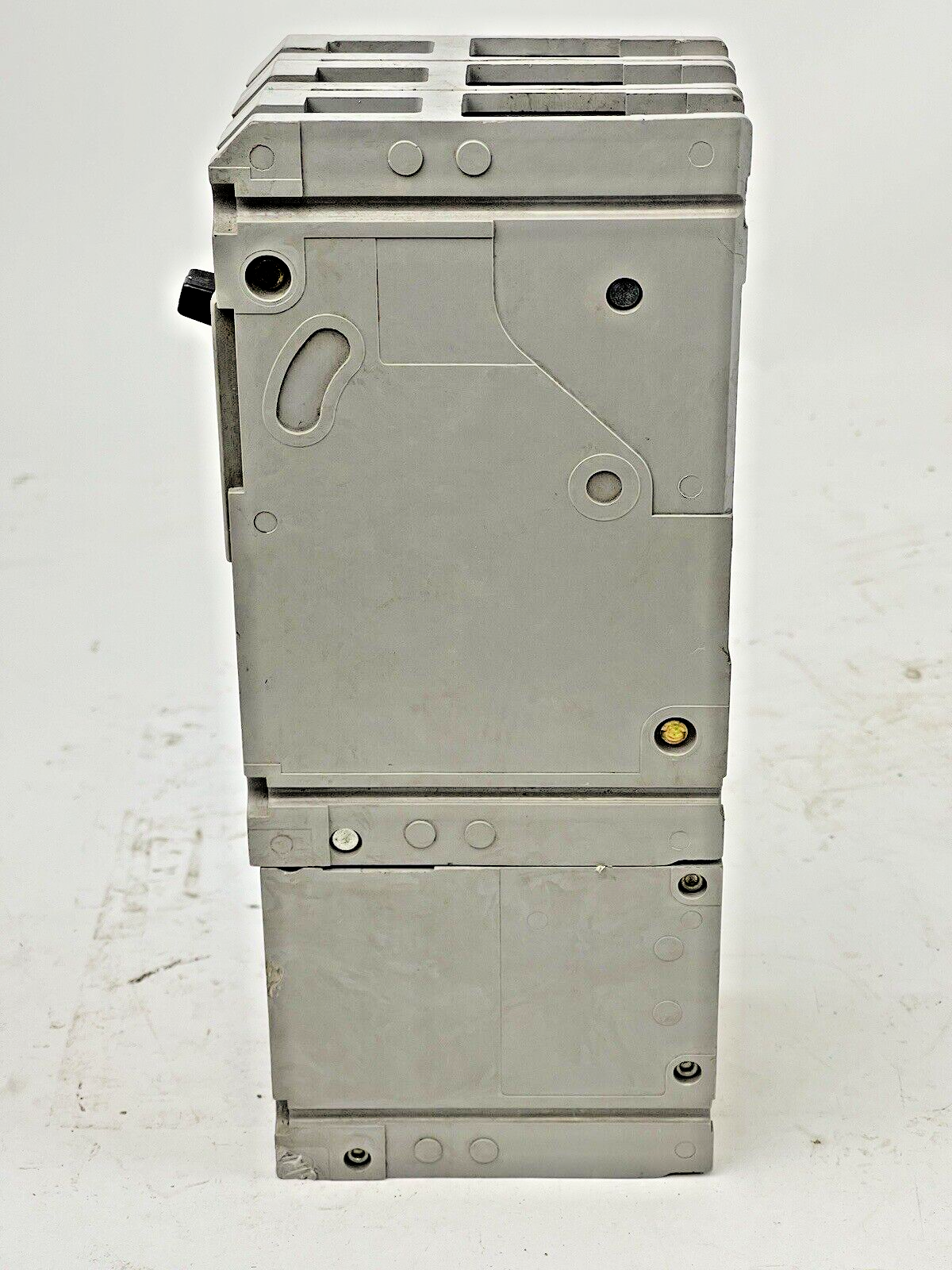 SIEMENS - CLE63B020 - CIRCUIT BREAKER - 20A, 600 VAC, 3 POLE - TYPE CLE