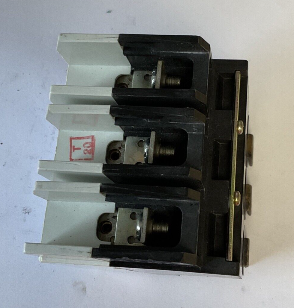 WESTINGHOUSE GDB 14K CIRCUIT BREAKER 25A 480VAC 3POLE 50/60HZ GDB3025
