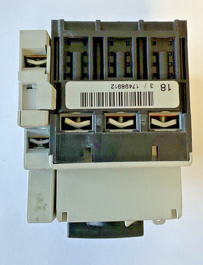 ALLEN BRADLEY 140M-C2E-B63 SER.C MOTOR PROTECTOR W/140-C-A AUX CONTACT SER.A
