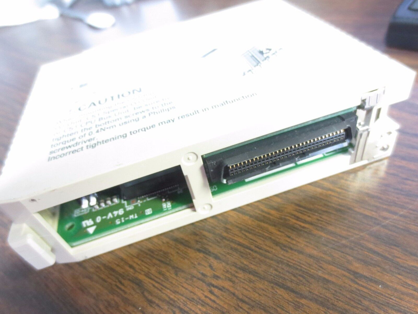OMRON CS1W-AD041-V1 A/D UNIT - PLC ANALOG I/O MODULE - 4PT, MISSING "SCREEN"