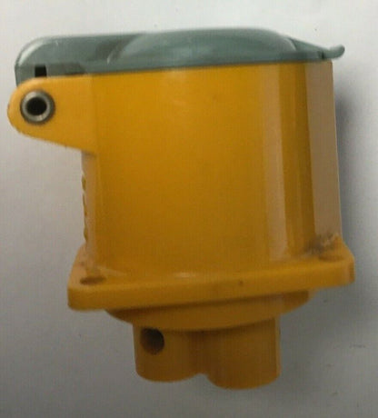 HUBBELL 320R4 PIN&SLEEVE RECEPTACLE 20A 125VAC