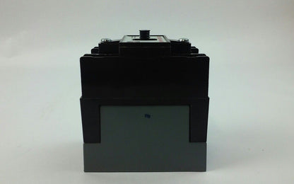 CUTLER HAMMER TYPE M RELAY 600V D26MR20A