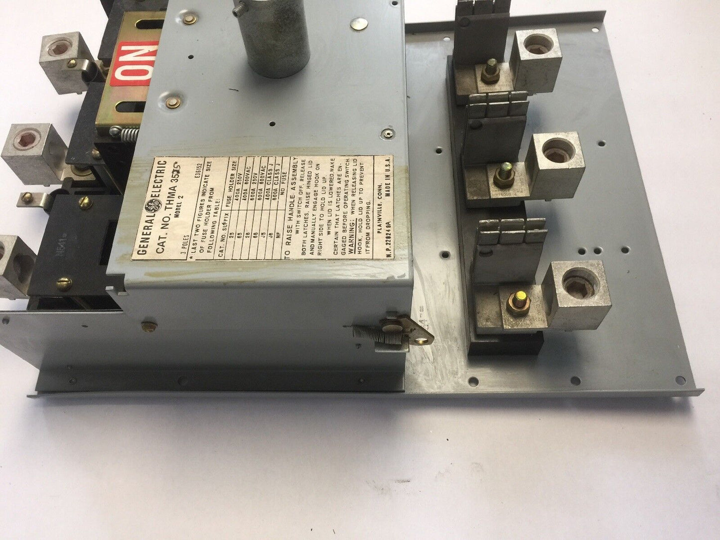 GE THMA35J5 DISCONNECT SWITCH 600A 600VAC 250V 3 POLE MODEL 2
