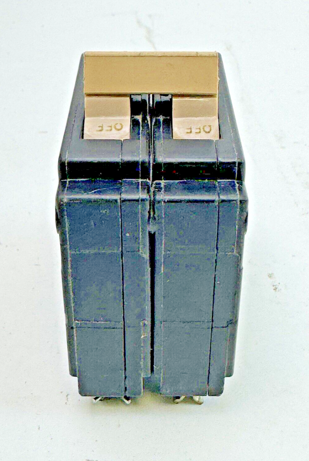 CUTLER-HAMMER - CH260 - COMMON TRIP CIRCUIT BREAKER - 60A, 2 POLE, 120/240 VAC