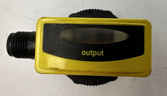 BANNER QS30FF600Q 10-30VDC PHOTOELECTRIC SENSOR
