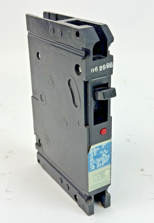 SIEMENS - ED21B070 - BOLT-ON CIRCUIT BREAKER - 1 POLE, 120 VAC, 70A -NEW