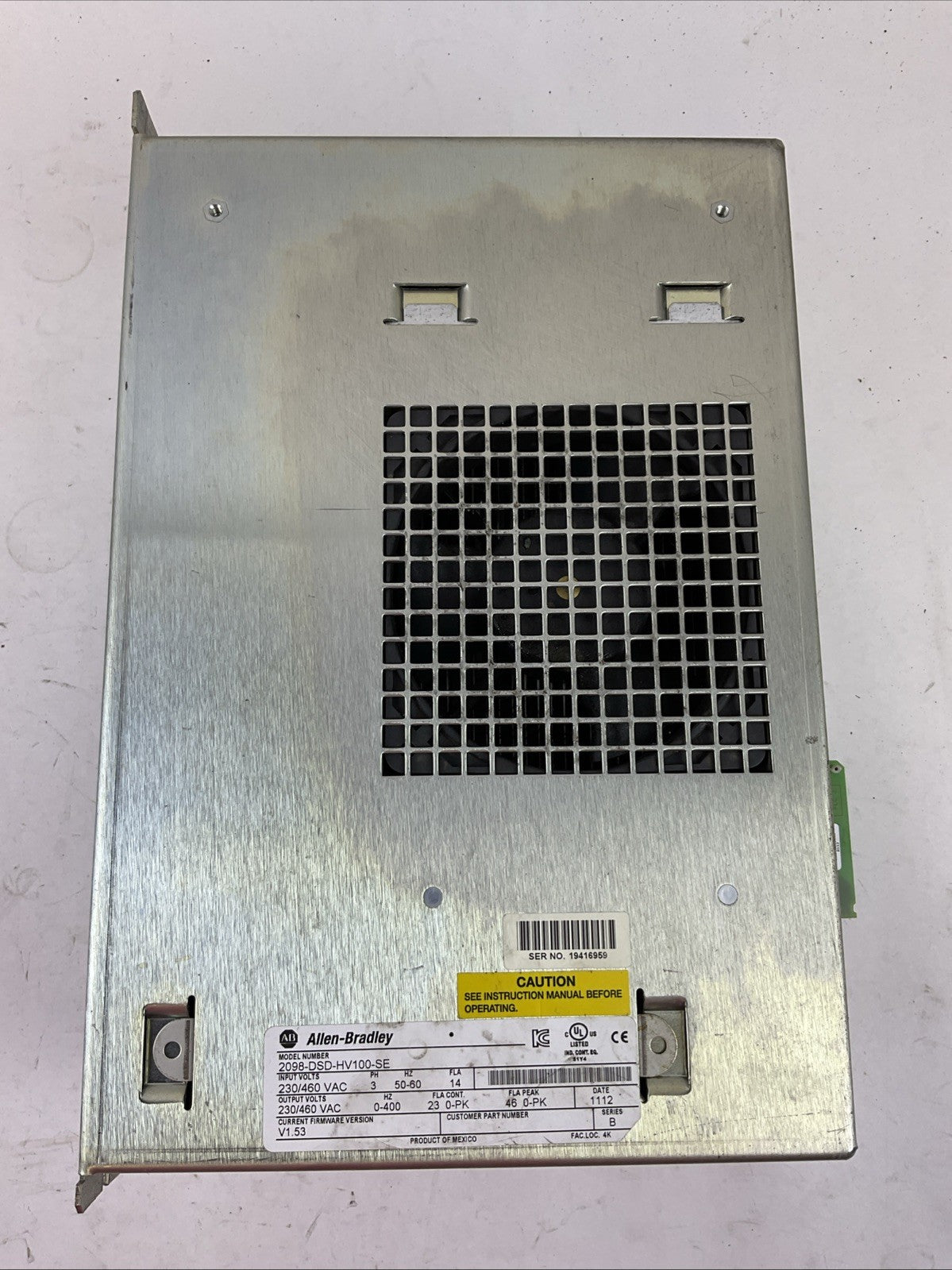 ALLEN BRADLEY 2098-DSD-HV100-SE SER B FIRMWARE REV V1.53 SERVO DRIVE 230/460VAC
