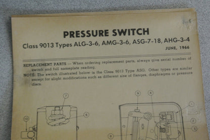 SQUARE D 9013 AHG-3 S4 PRESSURE SWITCH / CLOSE 425 / OPEN 500 / NEW SURPLUS