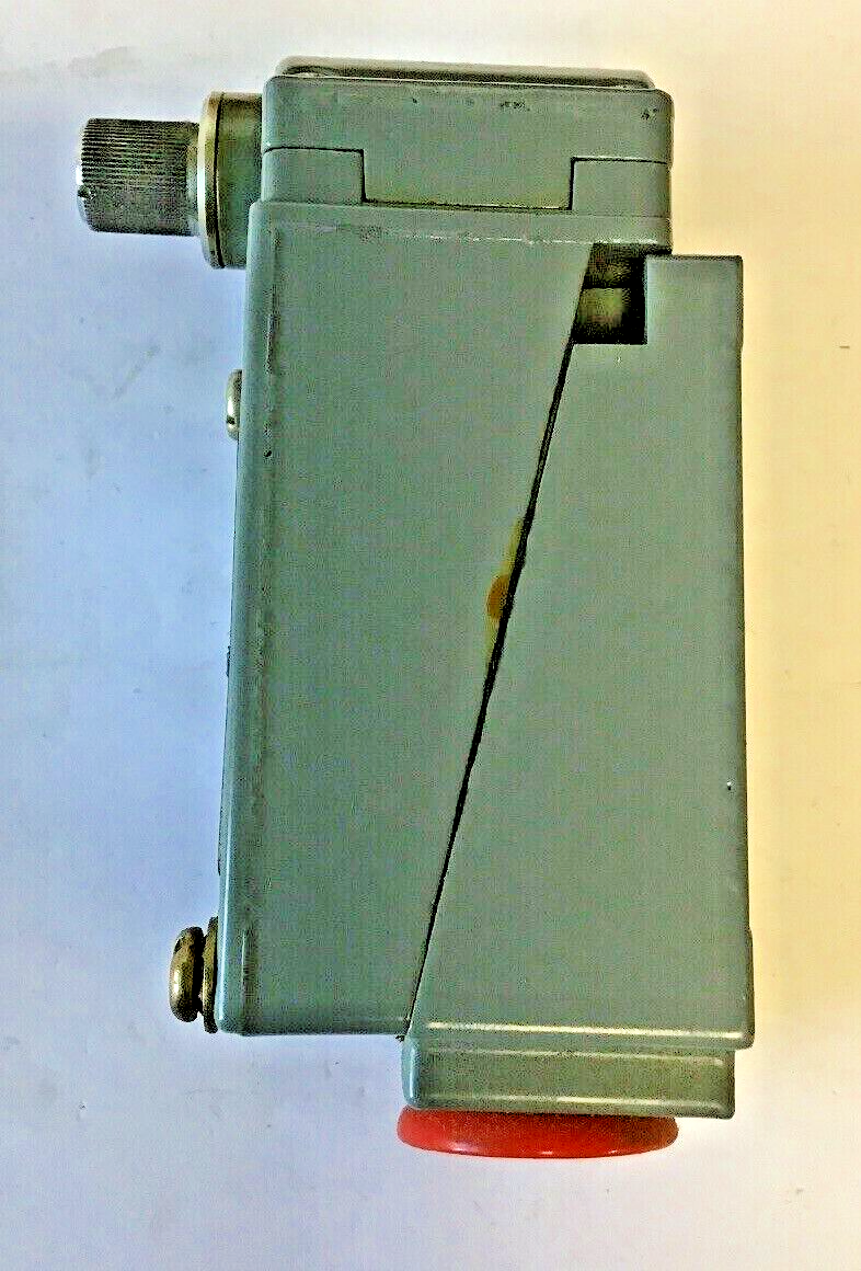 SQUARE D 9007  B54C LIMIT SWITCH SER.A