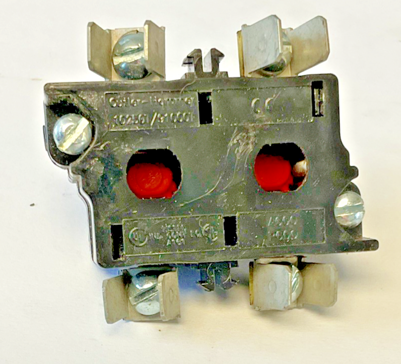 CUTLER HAMMER 10250T42 CONTACT BLOCK SER.D1 2 N.C. ***LOTOF3***