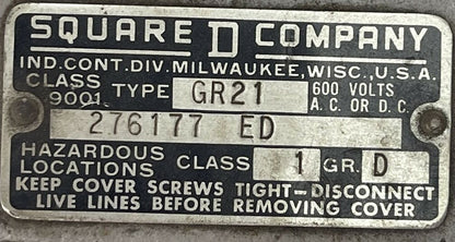 SQUARE D CLASS 9001 TYPE GR21 PUSHBUTTON START STOP STATION 600V