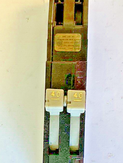 CHALLENGER/ZINSCO RC38AL  CIRCUIT BREAKER 2POLE 40A 120/240VAC **LOTOF6**