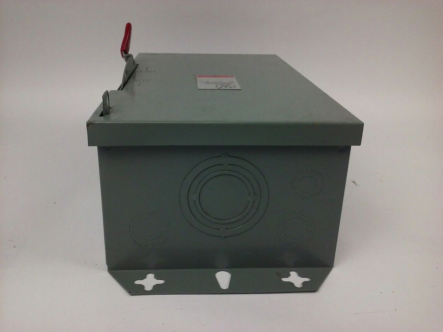 WESTINGHOUSE GUN322 60A, 240V, 3PH, NON FUSIBLE, TYPE 1 INDOOR ENCLOSURE, NEW