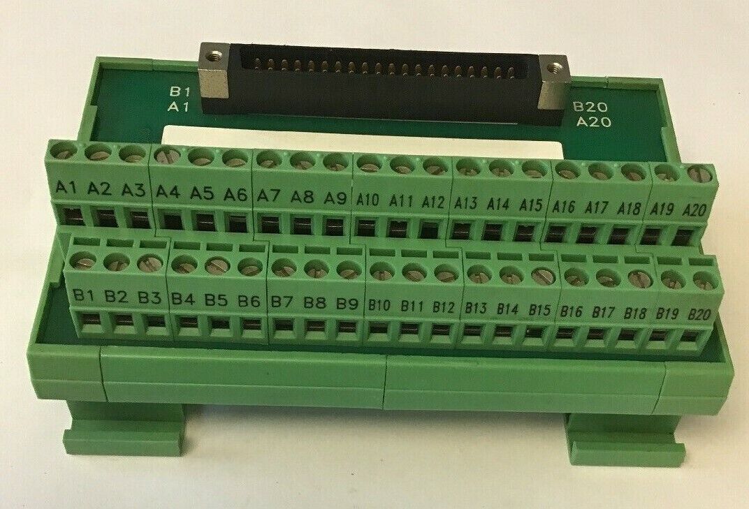 PHOENIX CONTACT TYPE UMK-SE 11,25-1 TERMINAL BLOCK 40 POSITIONS