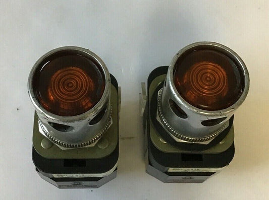 ALLEN BRADLEY 800T-PA16 AMBER PUSH BUTTON SER.T 120V 50/60HZ **(LOTOF2)**