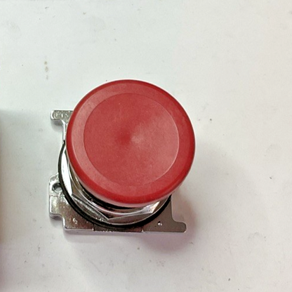 CUTLER-HAMMER 10250T122 MUSHROOM HEAD PUSHBUTTON OPERATOR RED SER.A2