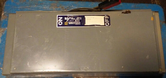 SQUARE D QMB-224 200 AMP 240 VAC FUSIBLE SWITCH 2-POLE SERIES D2