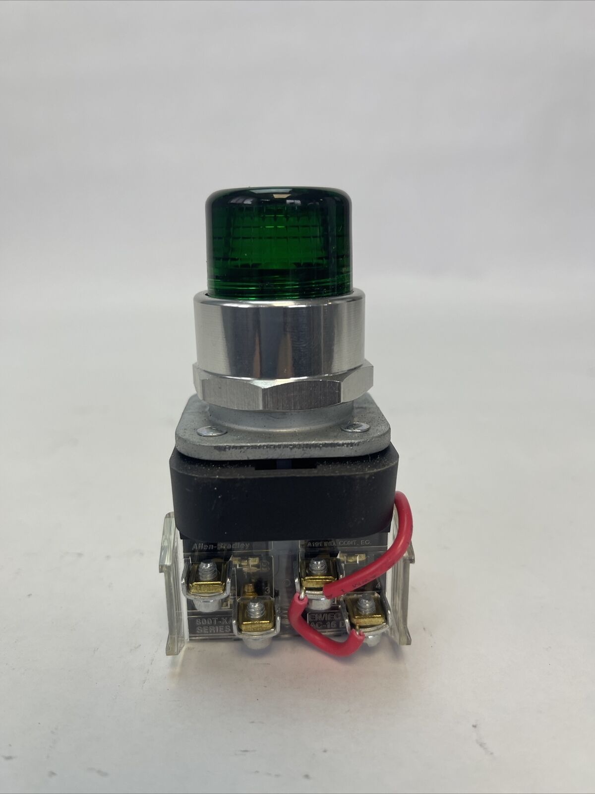 ALLEN BRADLEY 800T-QT24G PUSH BUTTON SER T 24V