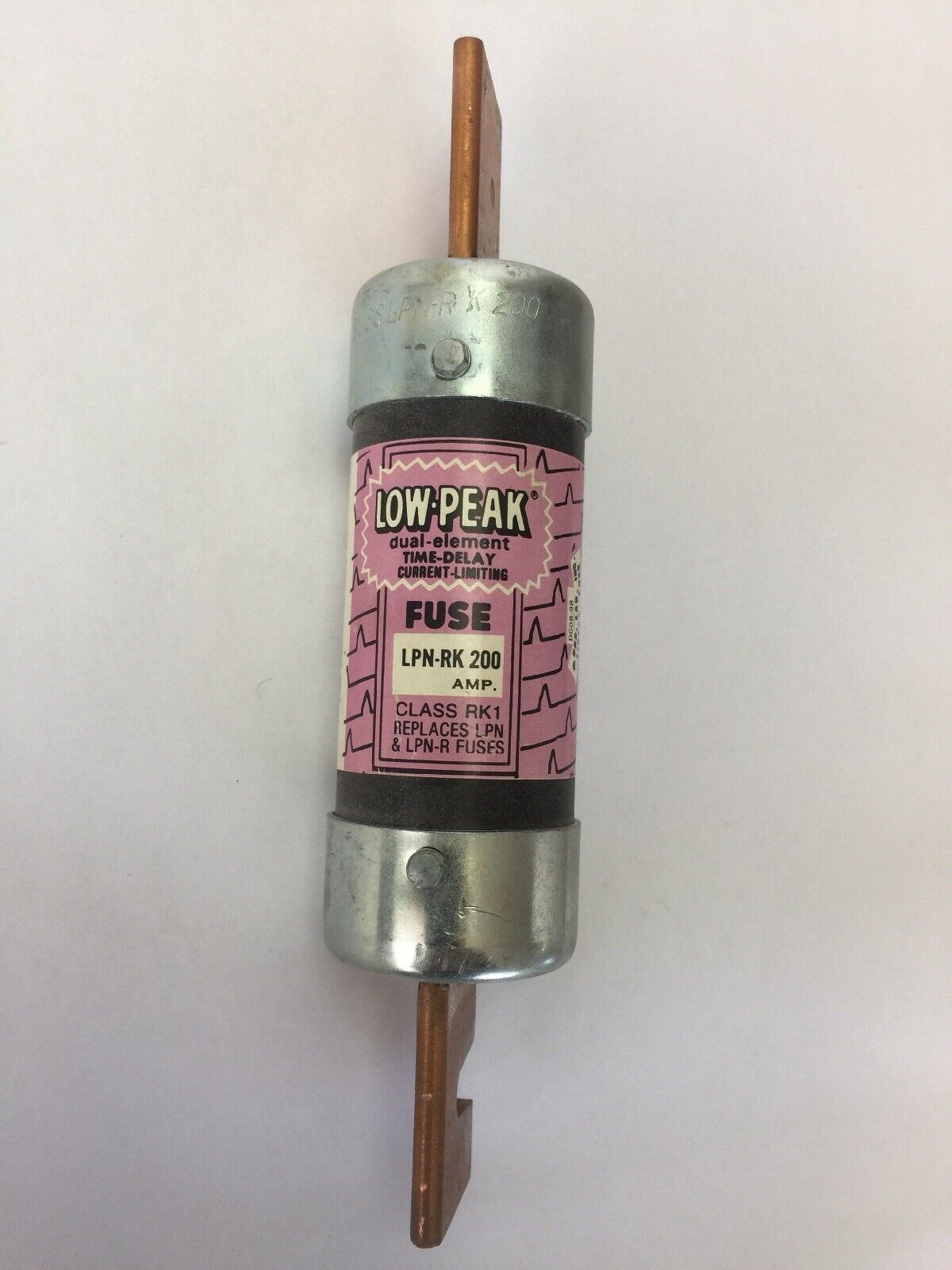 BUSSMAN LPN-RK 200 LOW PEAK DUAL ELEMENT TIME DELAY CURRENT LIMITING (LOT OF 4)