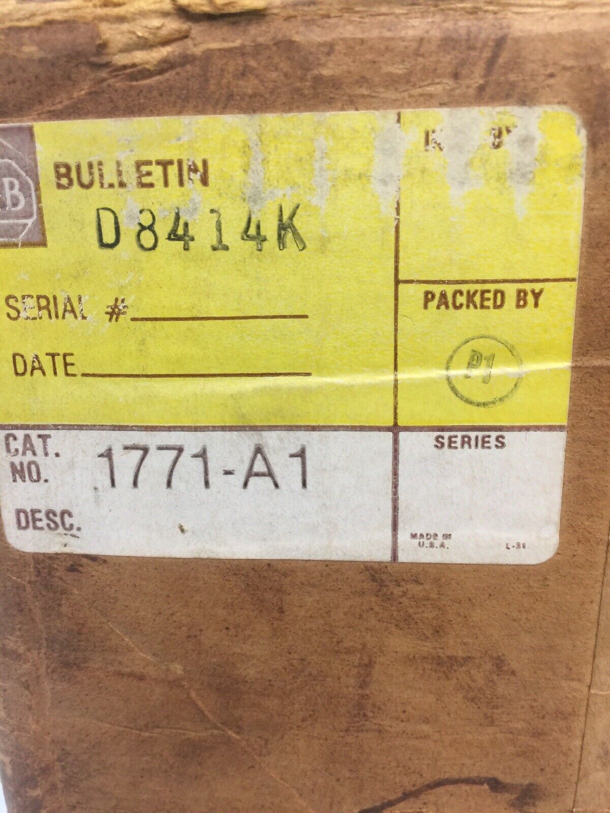 ALLEN BRADLEY 1771-A1 I/O CHASSIS 4 SLOT RACK SERIES A