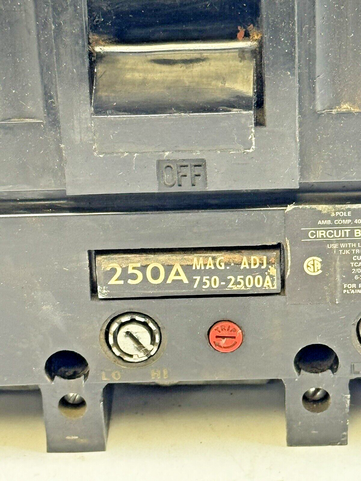 GE - TJK436F000 - CIRCUIT BREAKER W/ 250A TRIP & AUX SWITCH - 3 POLE/600VAC/400A