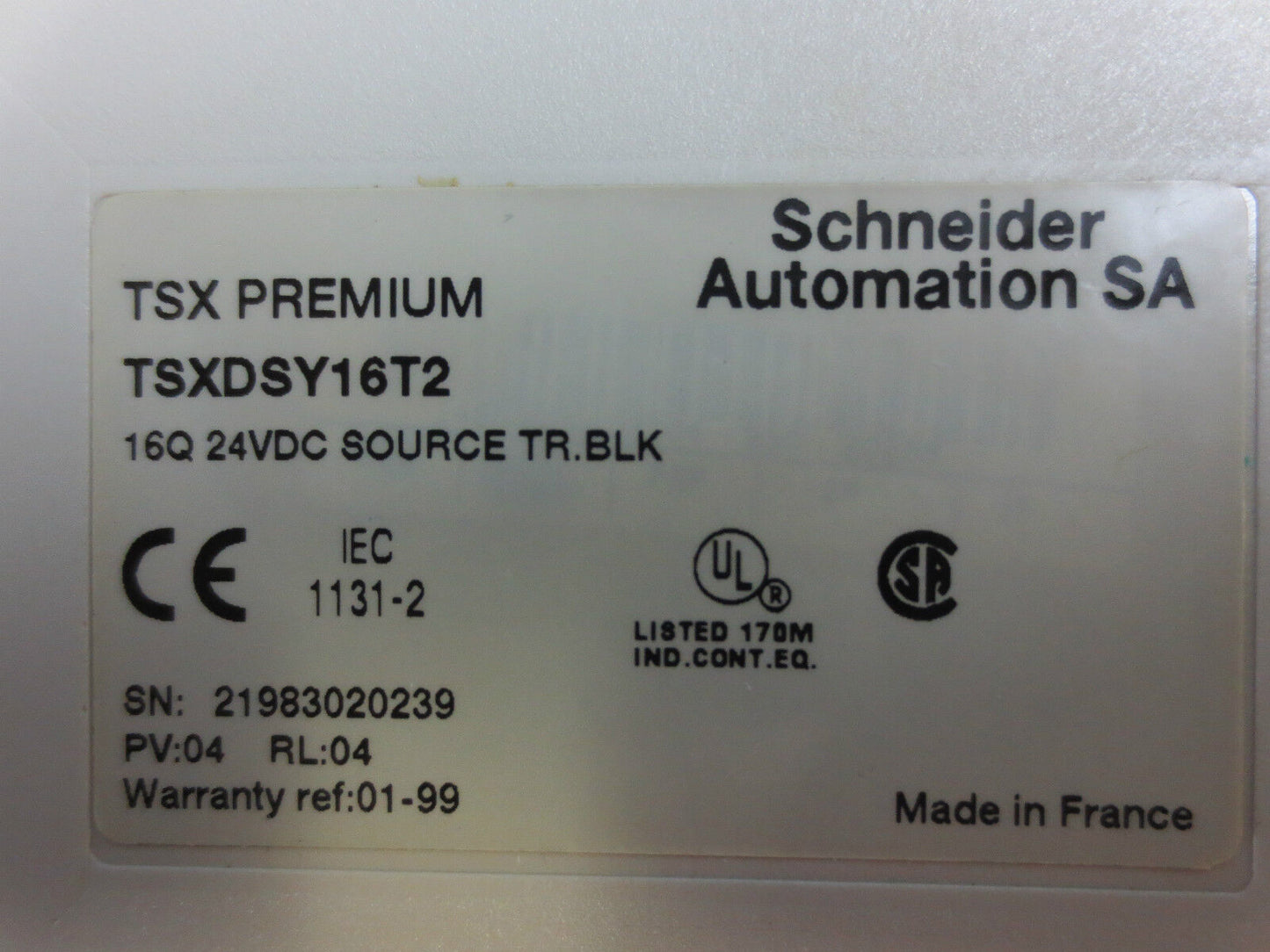 SCHNEIDER AUTOMATION TSXDSY16T2 - 16Q 24VDC SOURCE TR. BLK w/ TSXBLY01 TERM. BLK