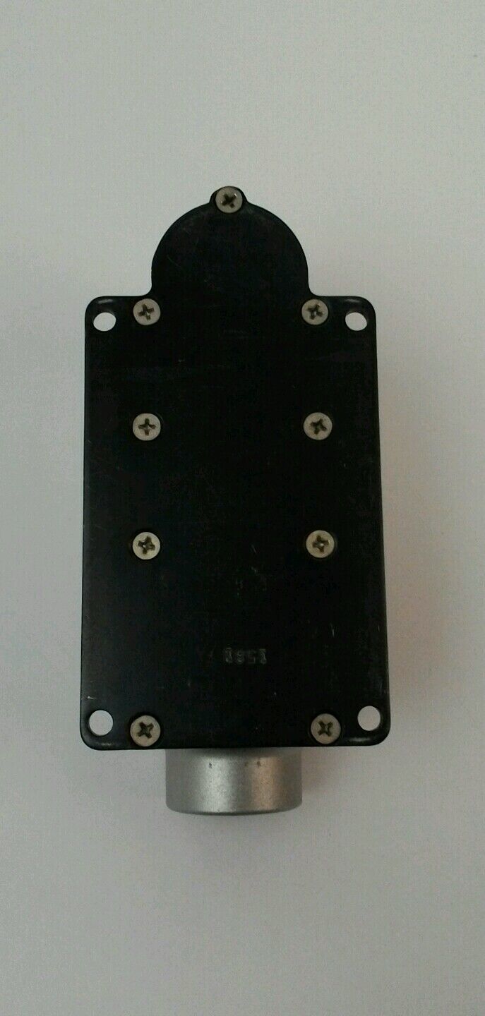 NAMCO LIMIT SWITCH EA 70050100 600VAC/250VDC 20AMP MISSING SCREWS