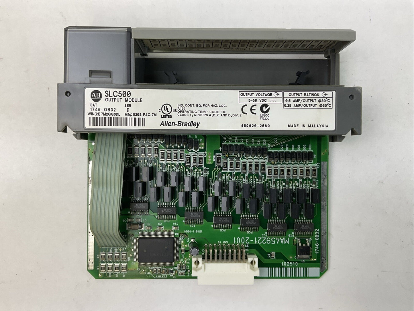ALLEN BRADLEY 1746-OB32 SER D SLC 500 OUTPUT MODULE