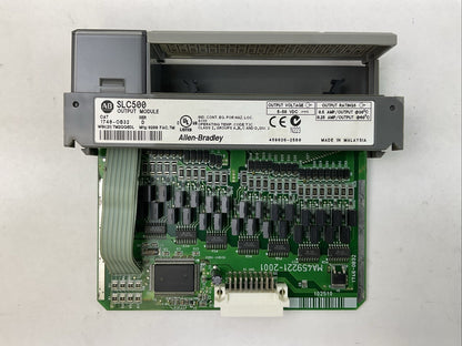 ALLEN BRADLEY 1746-OB32 SER D SLC 500 OUTPUT MODULE
