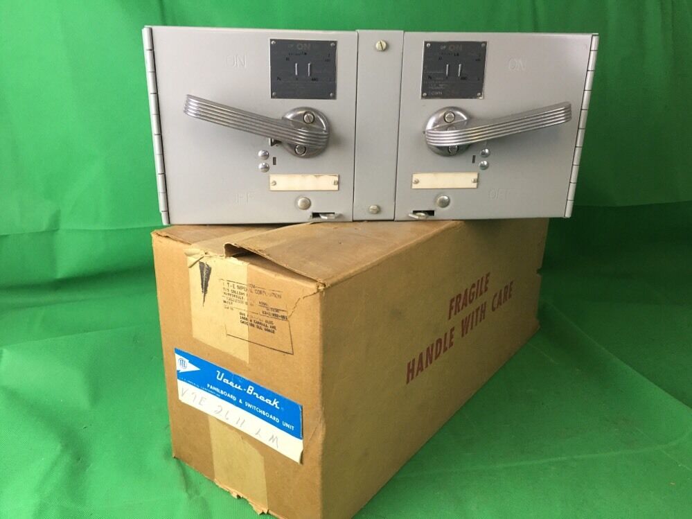 ITE SIEMENS V7E V7E2611 30AMP TWIN 480V FUSIBLE PANELBOARD SWITCH 2P