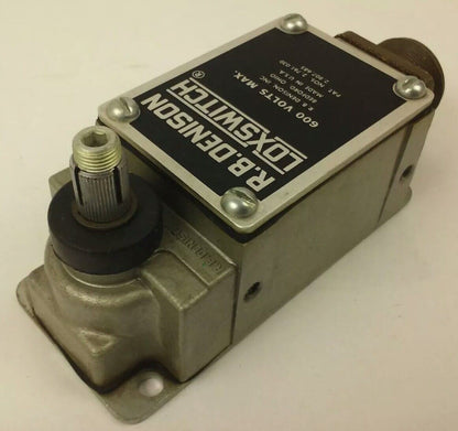 R.B.DENISON PL300WDR2M4, SERIES D,LOX-SWITCH LIMIT SWITCH,600V,NEW SURPLUS,PL300