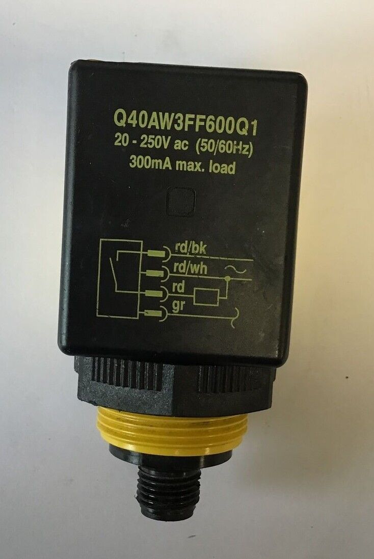 BANNER Q40AW3FF600Q1 PHOTOELECTRIC SENSOR 20-250VAC 50/60HZ 300MA