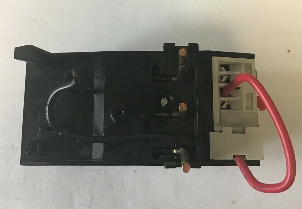 SIEMENS 3UA5500-1JG RELAY 6,3-10A 600VAC