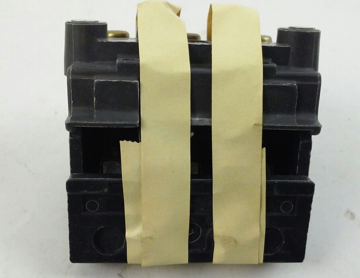 Allen Bradley A-B X-355639 X355639 STATIONARY CONTACT BLOCK ASSEMBLY (NEW)